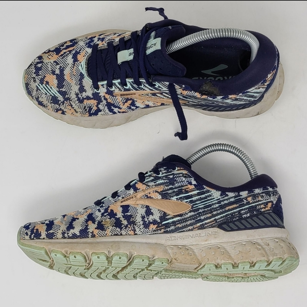 Brooks Womens Adrenaline GTS 19 1202841B484 Multicolor Running Shoes Size 8 B